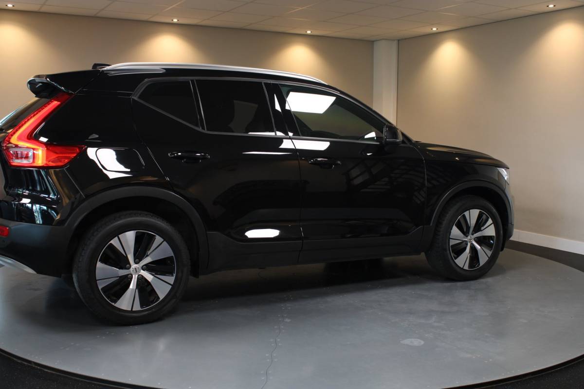 Volvo XC40 Volvo XC40 1.5 T3 Momentum Pro *Automaat* 2de Eigenaar|Carplay|Stoelverw.|Elektr.Achterklep|NAP