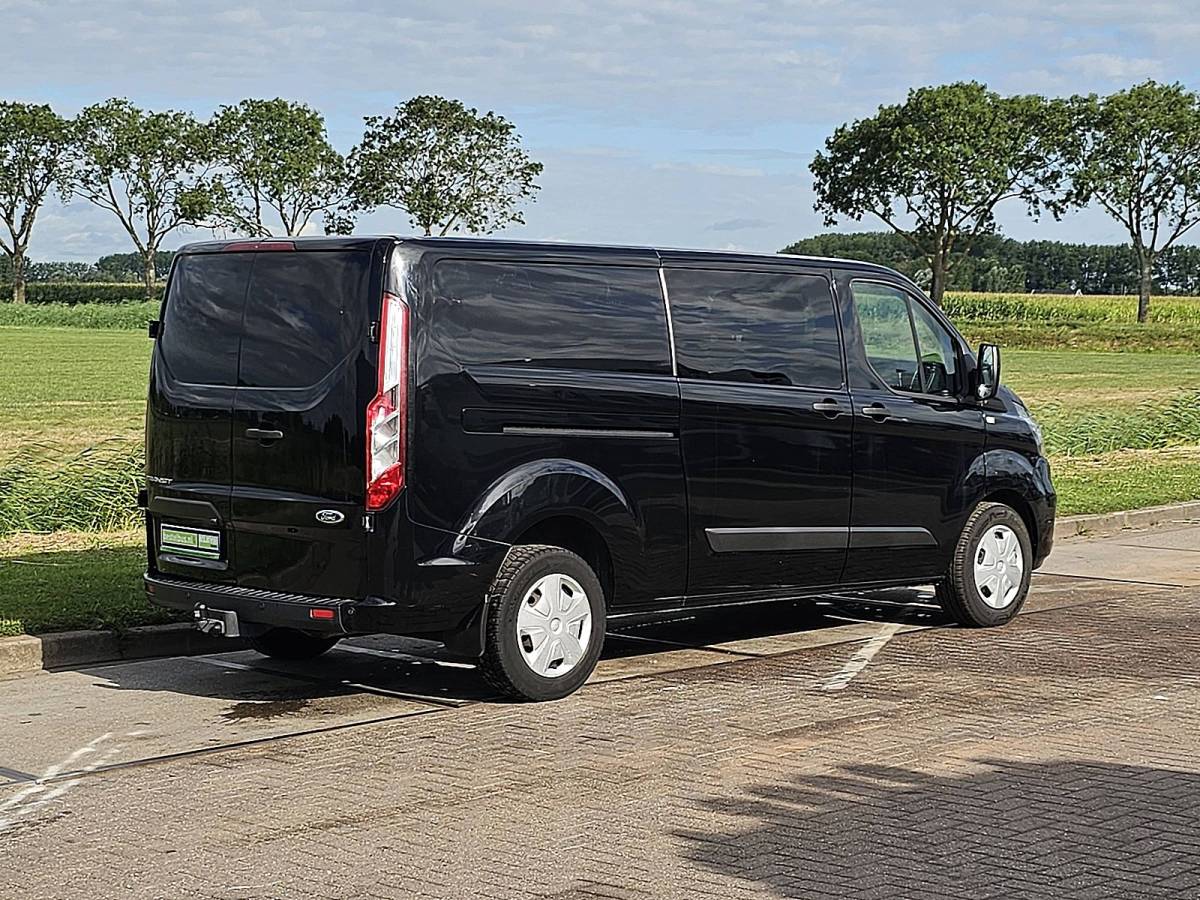 Ford Transit Custom FORD TRANSIT CUSTOM 2.0 l2 dubbele cabine!