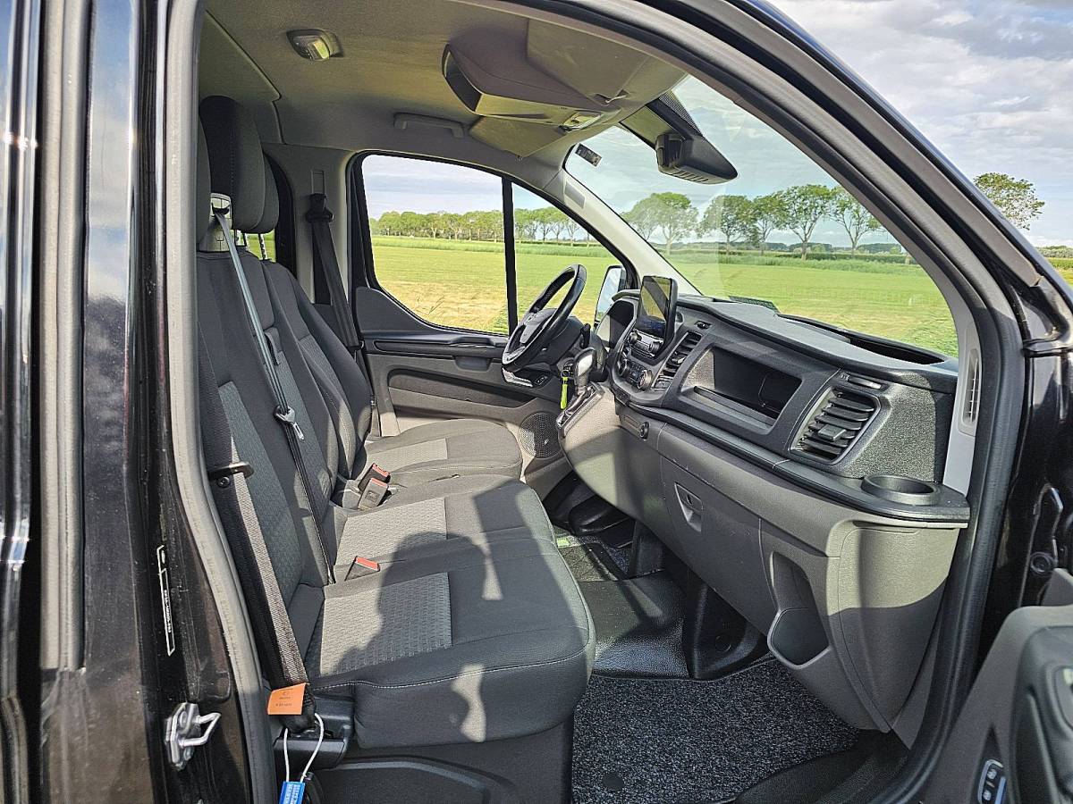 Ford Transit Custom FORD TRANSIT CUSTOM 2.0 l2 dubbele cabine!