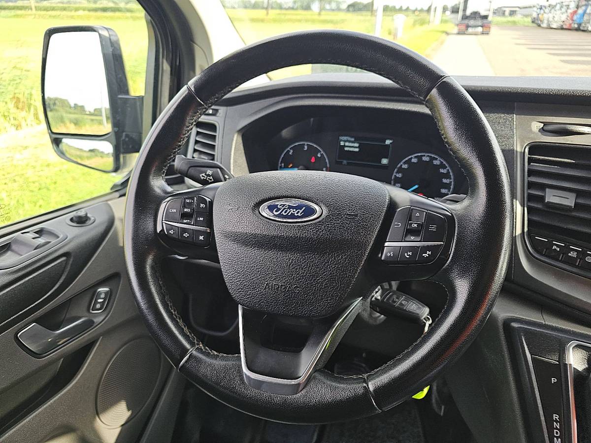 Ford Transit Custom FORD TRANSIT CUSTOM 2.0 l2 dubbele cabine!