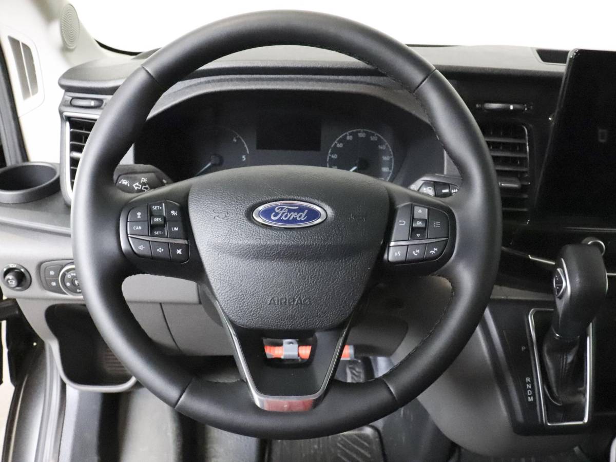 Ford Transit Ford Transit 105PK L2H2 Trend Airco Navi Cruise Control Navigatie Trekhaak