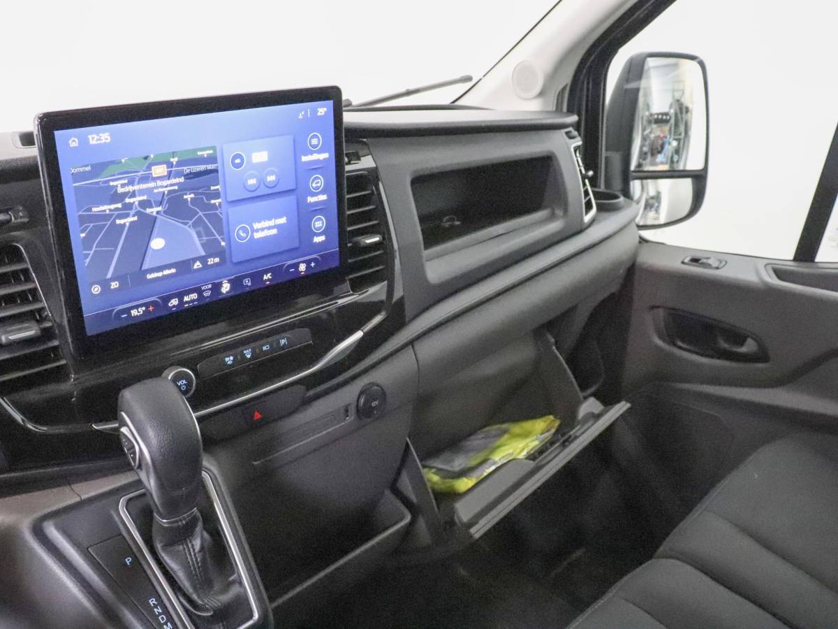 Ford Transit Ford Transit 105PK L2H2 Trend Airco Navi Cruise Control Navigatie Trekhaak