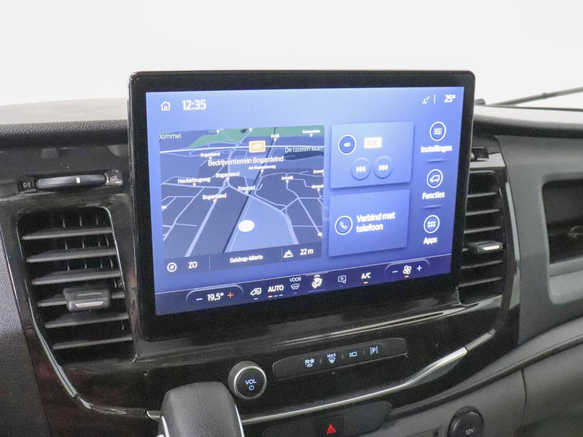 Ford Transit Ford Transit 105PK L2H2 Trend Airco Navi Cruise Control Navigatie Trekhaak