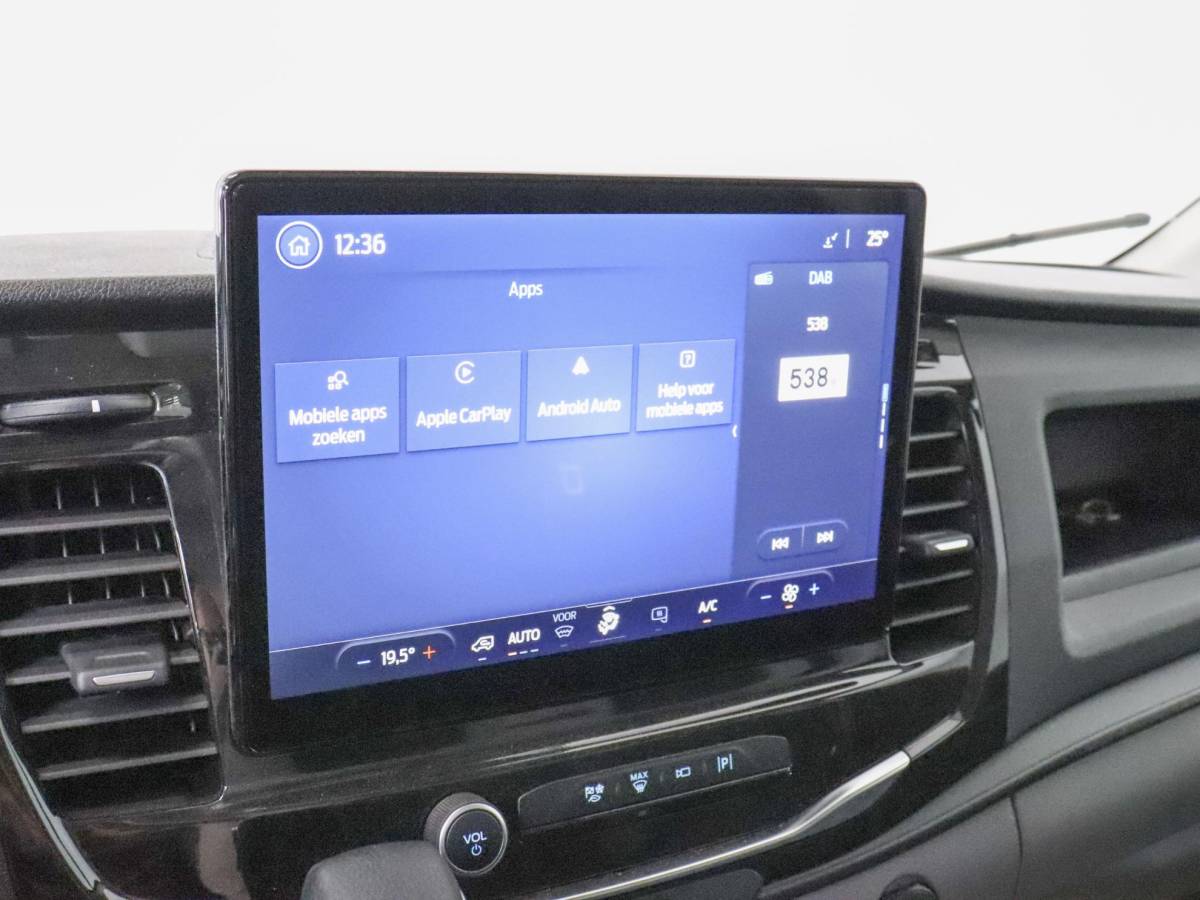 Ford Transit Ford Transit 105PK L2H2 Trend Airco Navi Cruise Control Navigatie Trekhaak