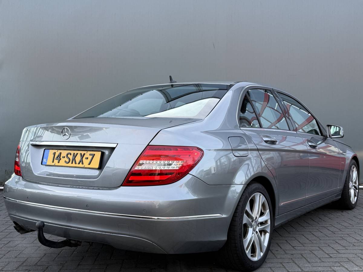 Mercedes-Benz C-Klasse Mercedes-Benz C-klasse BWJ 2011 180 Business Class 157 PK  Avantgarde AUTOMAAT | TREKHAAK | HALF LEDER | NAVI | CLIMA | CRUISE | LMV | PDC