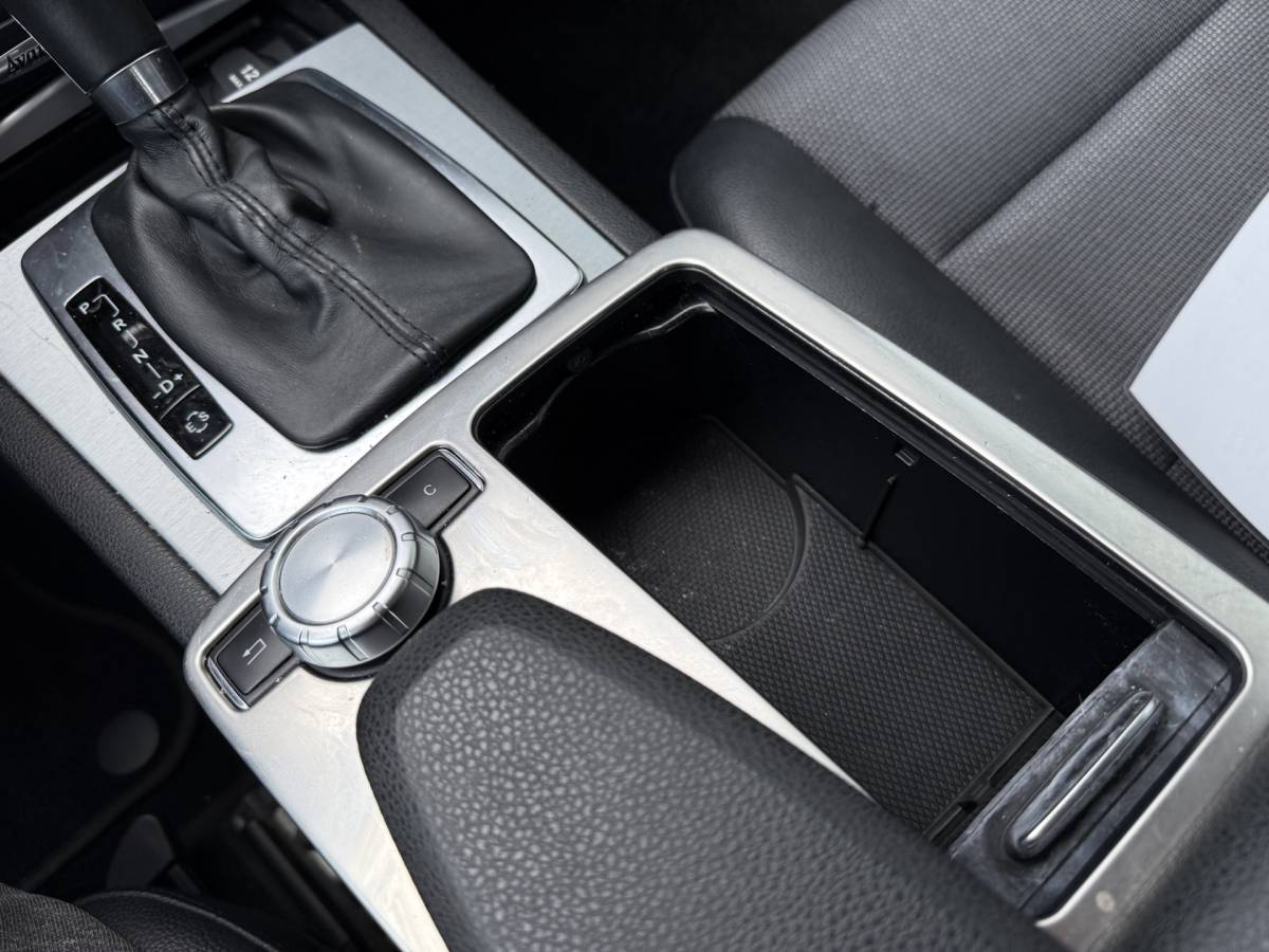 Mercedes-Benz C-Klasse Mercedes-Benz C-klasse BWJ 2011 180 Business Class 157 PK  Avantgarde AUTOMAAT | TREKHAAK | HALF LEDER | NAVI | CLIMA | CRUISE | LMV | PDC