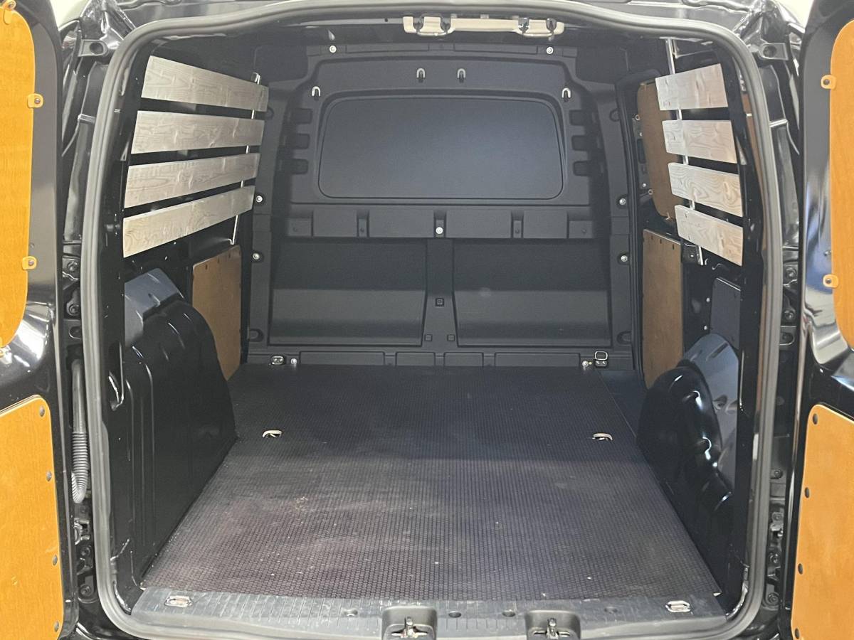 Volkswagen Caddy Volkswagen Caddy Cargo Maxi 2.0 TDI Style Automaat Automaat Camera Parkeersensoren Airco Bluetooth Cruise Control Carplay 2 Zits