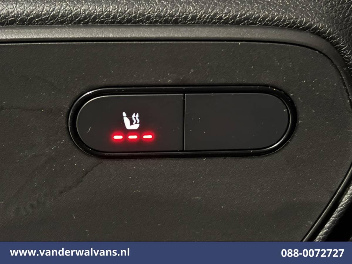 Mercedes-Benz Sprinter Mercedes-Benz Sprinter 317 CDI 170pk L3H2 Euro6 Airco | 360 graden Camera | Navigatie | Apple Carplay | Cruisecontrol Android Auto, Stoelverwarming, Chauffeursstoel, Parkeersensoren, Bijrijdersbank