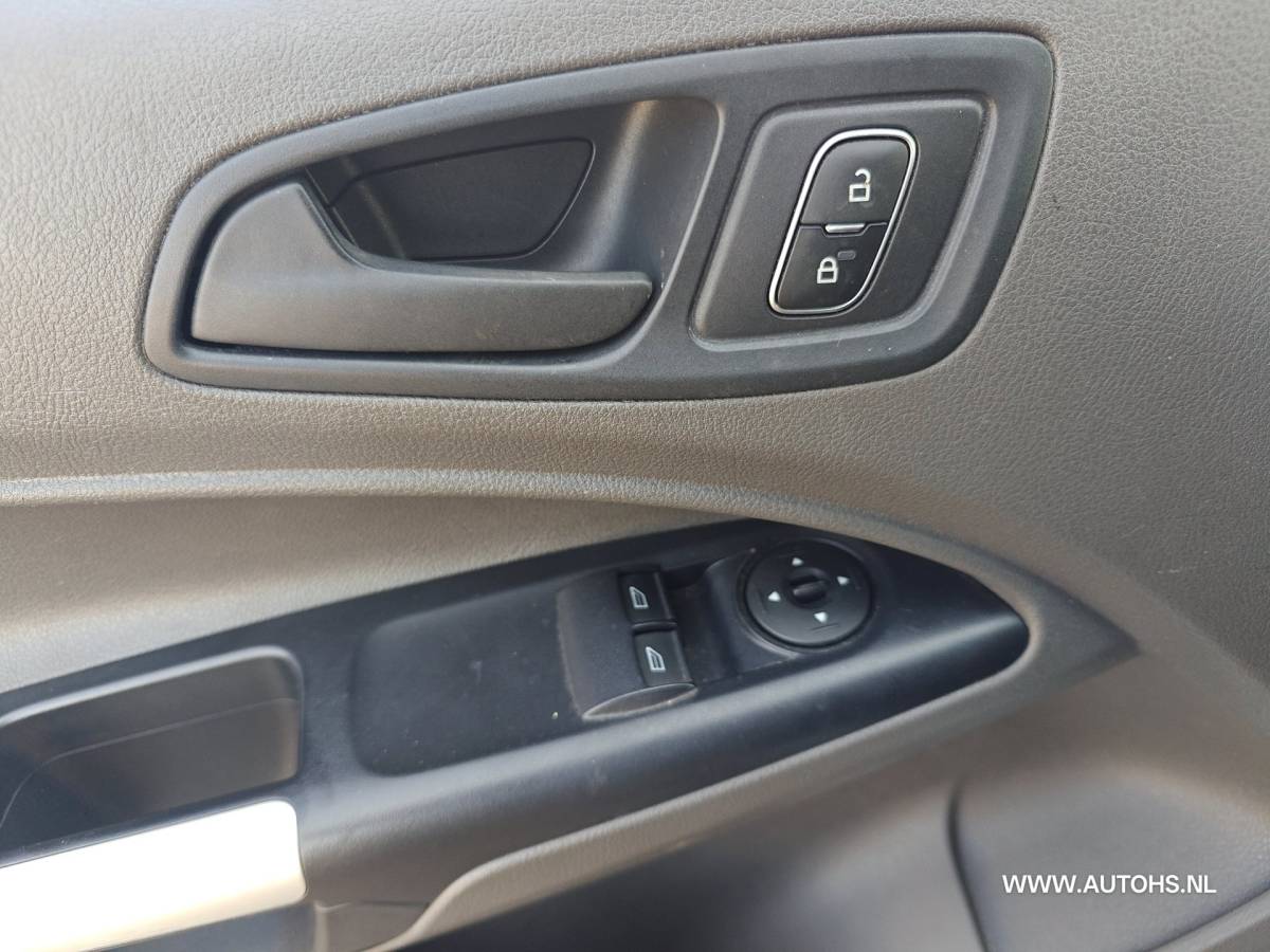 Ford Transit Connect Ford Transit Connect 1.5 EcoBlue L2, Automaat , lange uitvoering , Euro 6 , 1e eig. Distributie. vv , + werkplaats inrichting