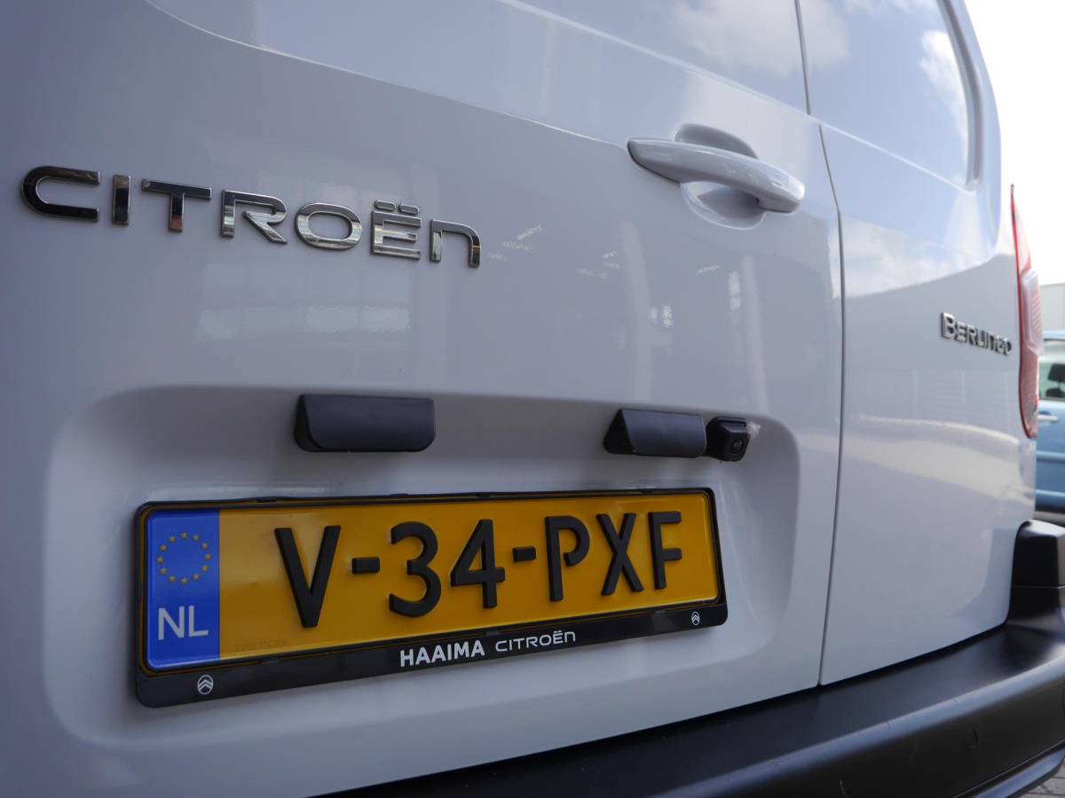 Citroën Berlingo Citroen Berlingo 1.5 BlueHDi 130 EAT8 S&S L2 | Automaat | Keyless entry en start | Climate control | Cruise control | Achteruitrijcamera | Regensensor | Laadruimte betimmering