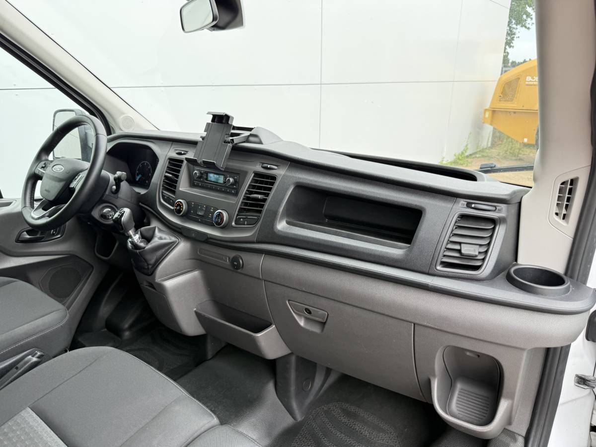 Ford Transit Ford Transit 2.0 TDCI 130PK Laadklep Airco Bakwagen Cruise Control Lane Assist Koffer Meubelbak