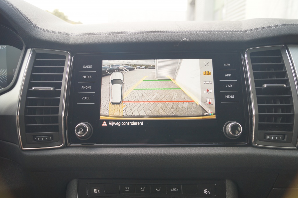 Škoda Kodiaq Skoda Kodiaq 1.5 TSI 150pk DSG Business Edition 7-persoons -NAVI-ECC-PDC-