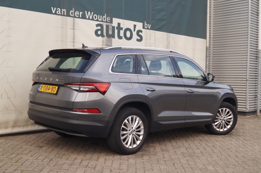 Škoda Kodiaq Skoda Kodiaq 1.5 TSI 150pk DSG Business Edition 7-persoons -NAVI-ECC-PDC-