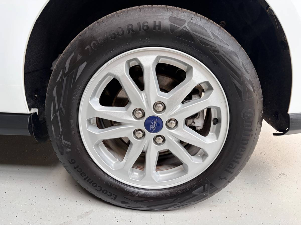 Ford Transit Connect Ford Transit Connect L2H1 Automaat 1.5 EcoBlue 120pk euro6 3persoons Limited, Dakdragers, Trekhaak, RIJKLAARPRIJS!