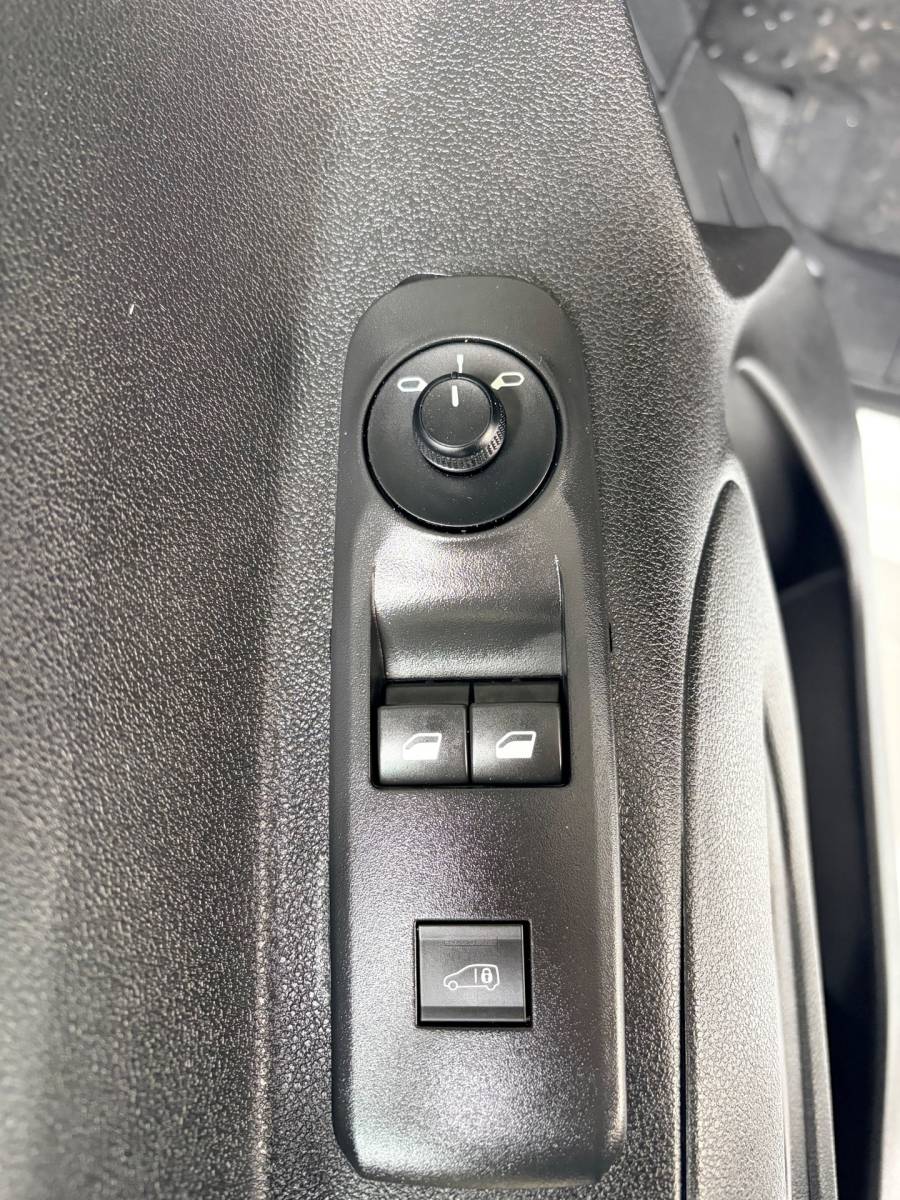 Citroën Berlingo Citroen Berlingo Servicewagen 1.5 BlueHDI 100pk euro61 L1H1 BOTT inrichting, Victron omvormer v230, Standkachel, RIJKLAARPRIJS!
