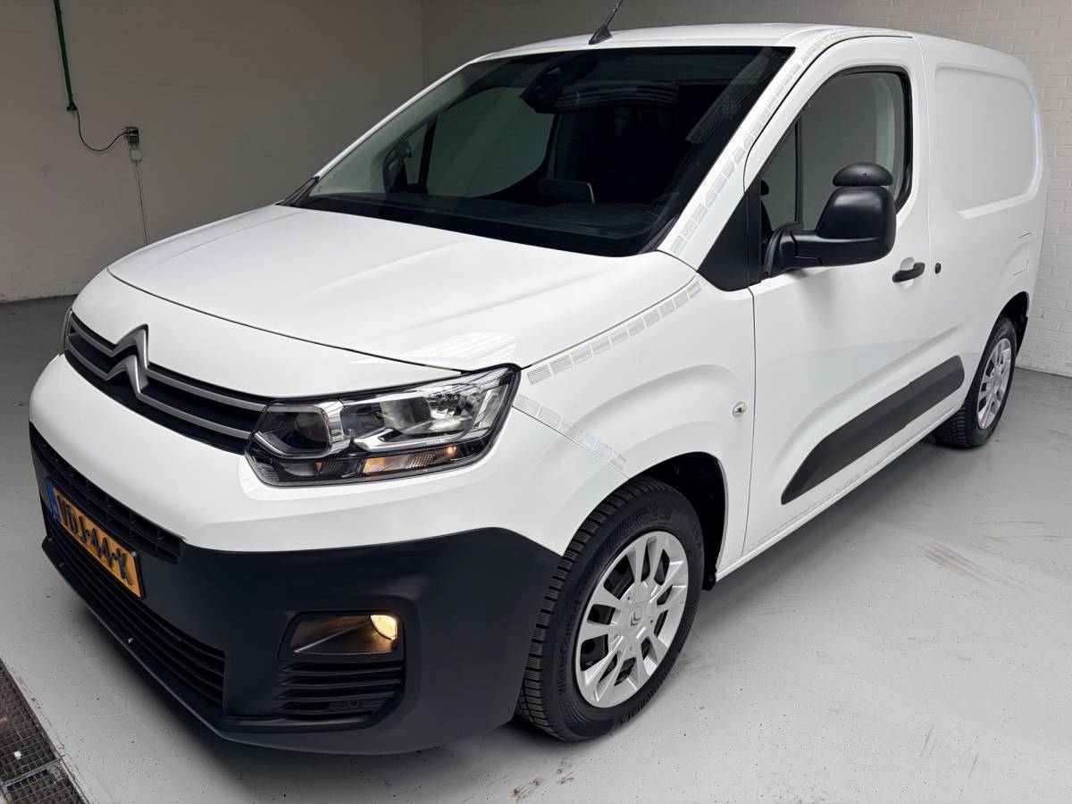 Citroën Berlingo Citroen Berlingo Servicewagen 1.5 BlueHDI 100pk euro61 L1H1 BOTT inrichting, Victron omvormer v230, Standkachel, RIJKLAARPRIJS!