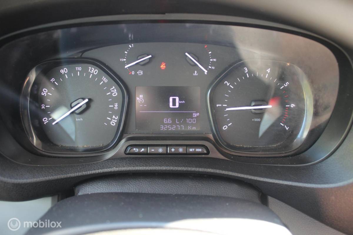 Peugeot Expert Peugeot Expert Bestel 2.0 BlueHDI 120 Long Asphalt DC Carplay