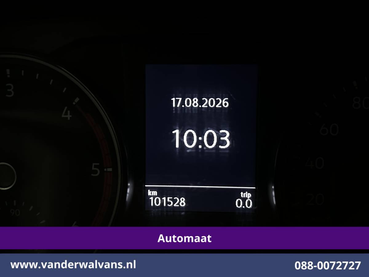 Volkswagen Crafter Volkswagen Crafter 2.0 TDI 141pk Automaat L3H3 L2H2 Euro6 Airco | Camera | Apple Carplay | 3000kg Trekhaak | Cruisecontrol Sidebars, Bijrijdersbank