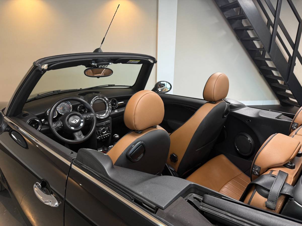 MINI Cooper Cabrio Mini Cabrio 1.6 Cooper *Prachtig interieur!* Leer|Stoelverw.|Navi|Cruise|Climate|PDC|Sfeerverlichting