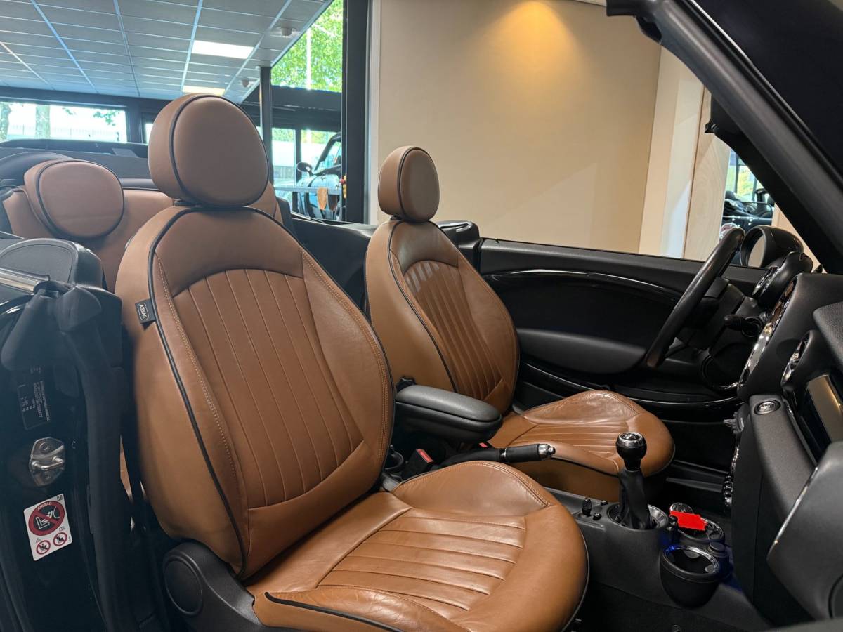 MINI Cooper Cabrio Mini Cabrio 1.6 Cooper *Prachtig interieur!* Leer|Stoelverw.|Navi|Cruise|Climate|PDC|Sfeerverlichting