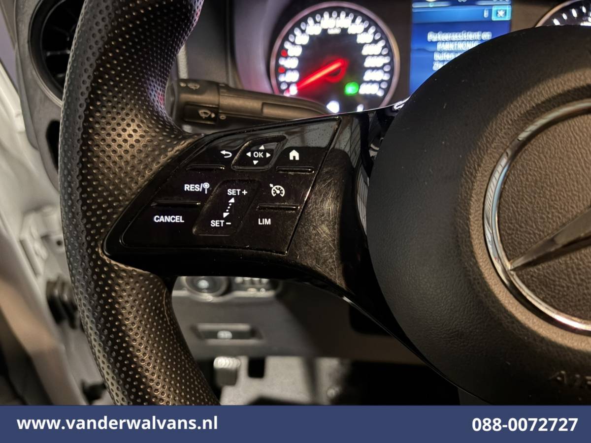 Mercedes-Benz Vito Mercedes-Benz Vito 116 CDI 164pk 2025 Model L2H1 Euro6 Airco | Navigatie | Camera | Adaptieve Cruisecontrol Stoelverwarming, Parkeersensoren, Bijrijdersbank