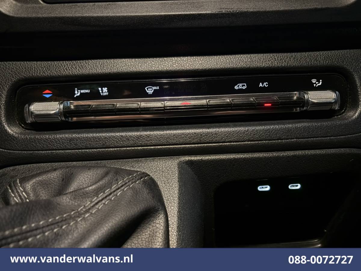 Mercedes-Benz Vito Mercedes-Benz Vito 116 CDI 164pk 2025 Model L2H1 Euro6 Airco | Navigatie | Camera | Adaptieve Cruisecontrol Stoelverwarming, Parkeersensoren, Bijrijdersbank