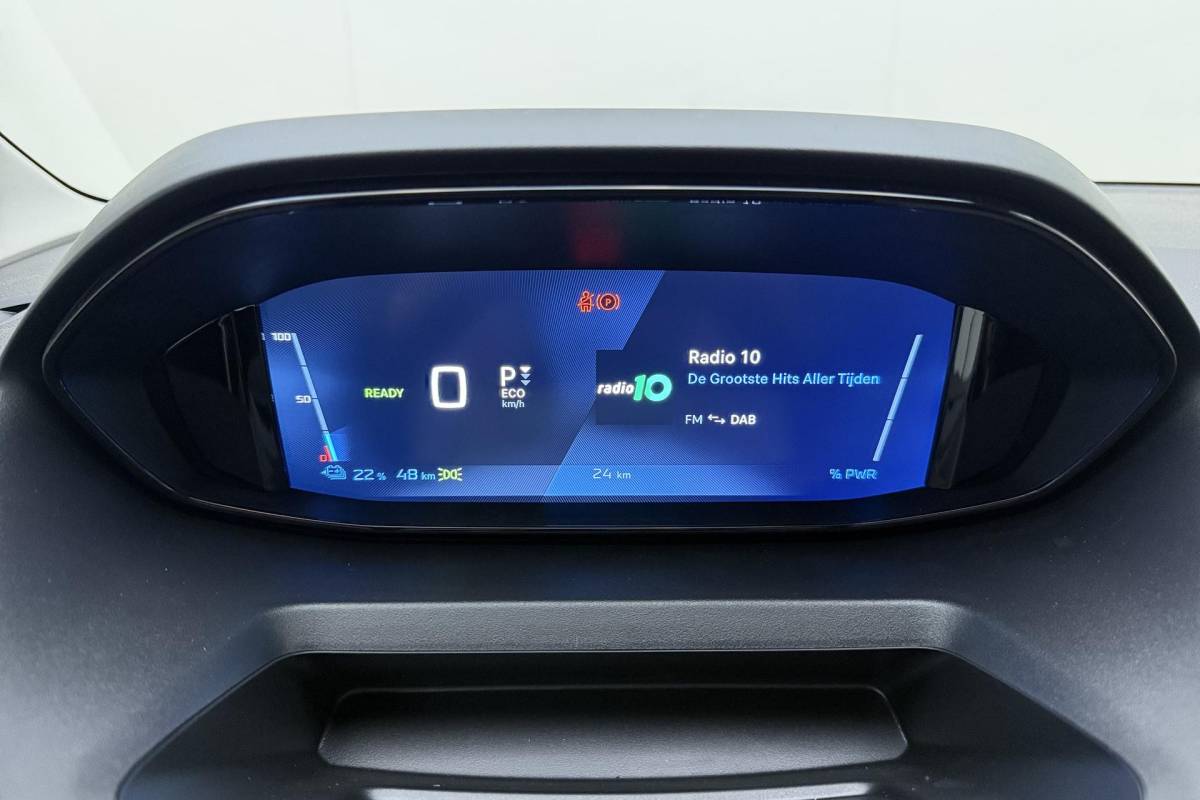 Peugeot e-Partner Peugeot e-Partner 136 L2 50 kWh Camera l PDC l Wireless Apple Carplay & Android Auto l TomTom Navigatie Full-Map l Airco l LED l Stoelverwarming l Binnenbetimmering & Laadvloer l