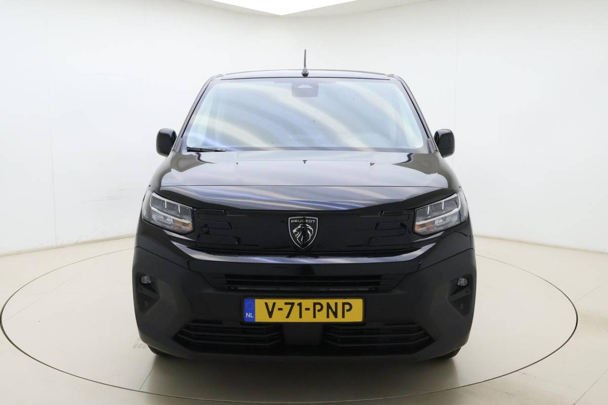 Peugeot e-Partner Peugeot e-Partner 136 L2 50 kWh Camera l PDC l Wireless Apple Carplay & Android Auto l TomTom Navigatie Full-Map l Airco l LED l Stoelverwarming l Binnenbetimmering & Laadvloer l
