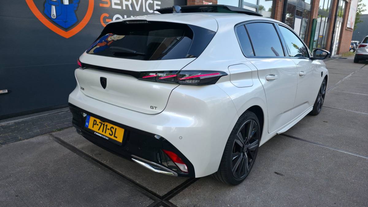 Peugeot 308 Peugeot 308 1.2 PureTech GT Pack Business l Massage l Pano l carplay