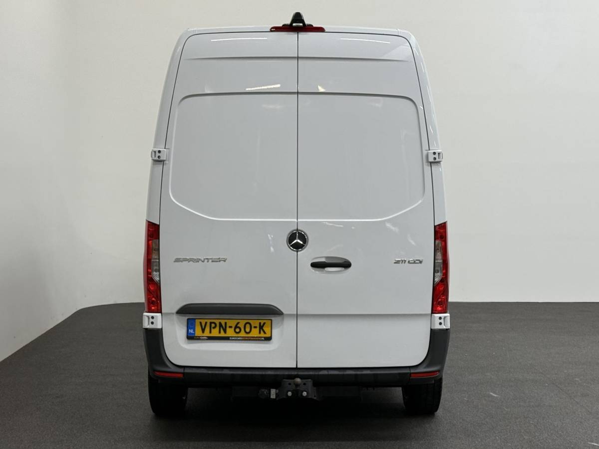 Mercedes-Benz Sprinter Mercedes-Benz Sprinter L2H2 Automaat Navigatie Airco Camera Trekhaak 3Zits DAB