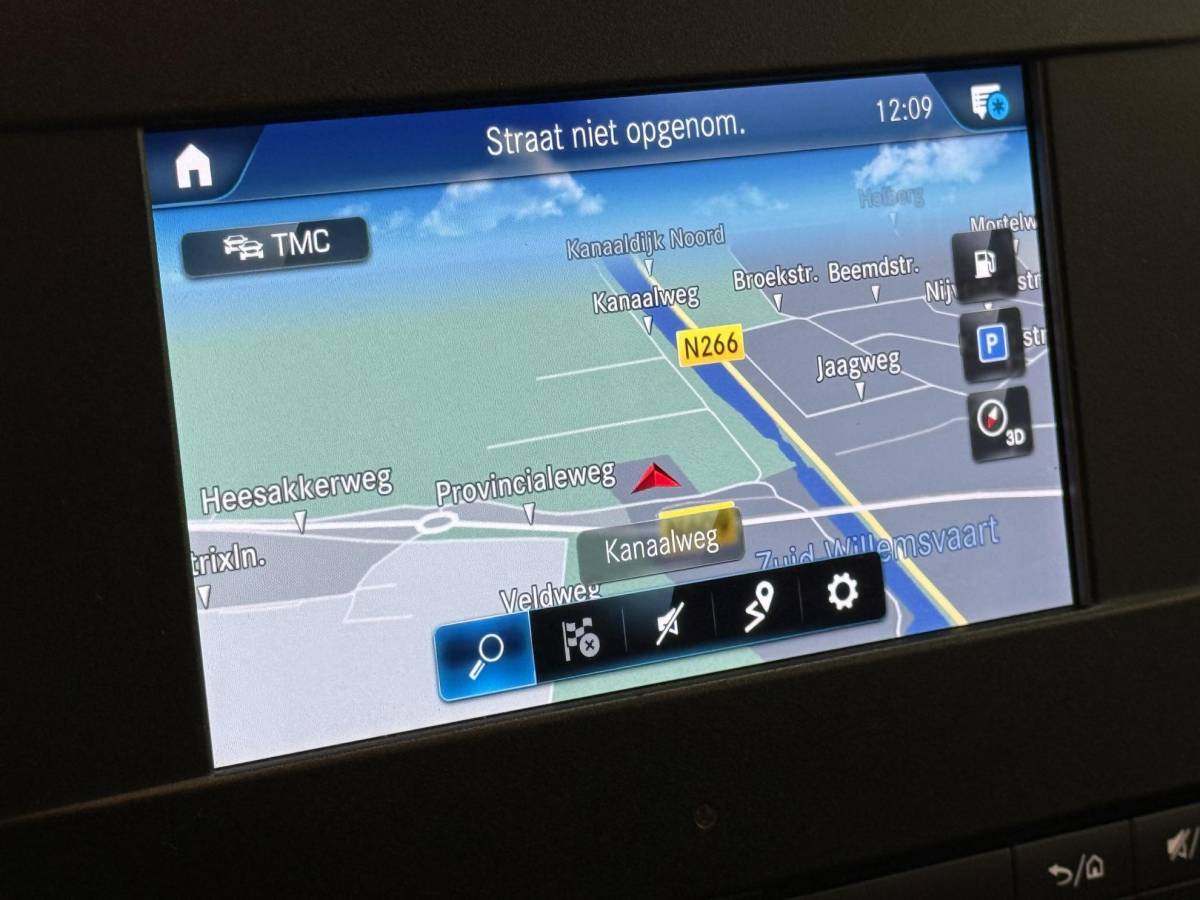Mercedes-Benz Sprinter Mercedes-Benz Sprinter L2H2 Automaat Navigatie Airco Camera Trekhaak 3Zits DAB