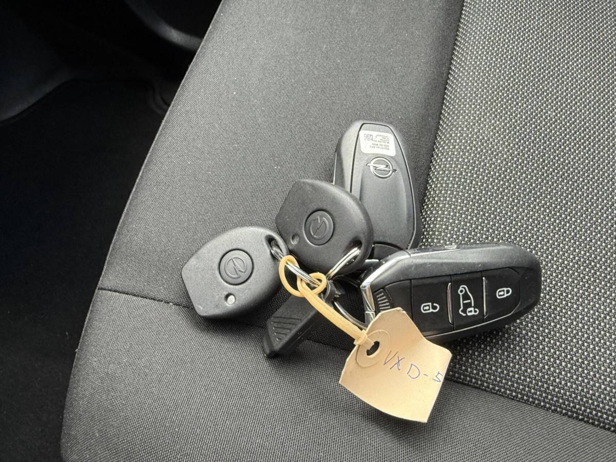 Opel Vivaro Opel Vivaro 2.0 BlueHDi 180 Automaat L3 Camera Clima PDC V+A