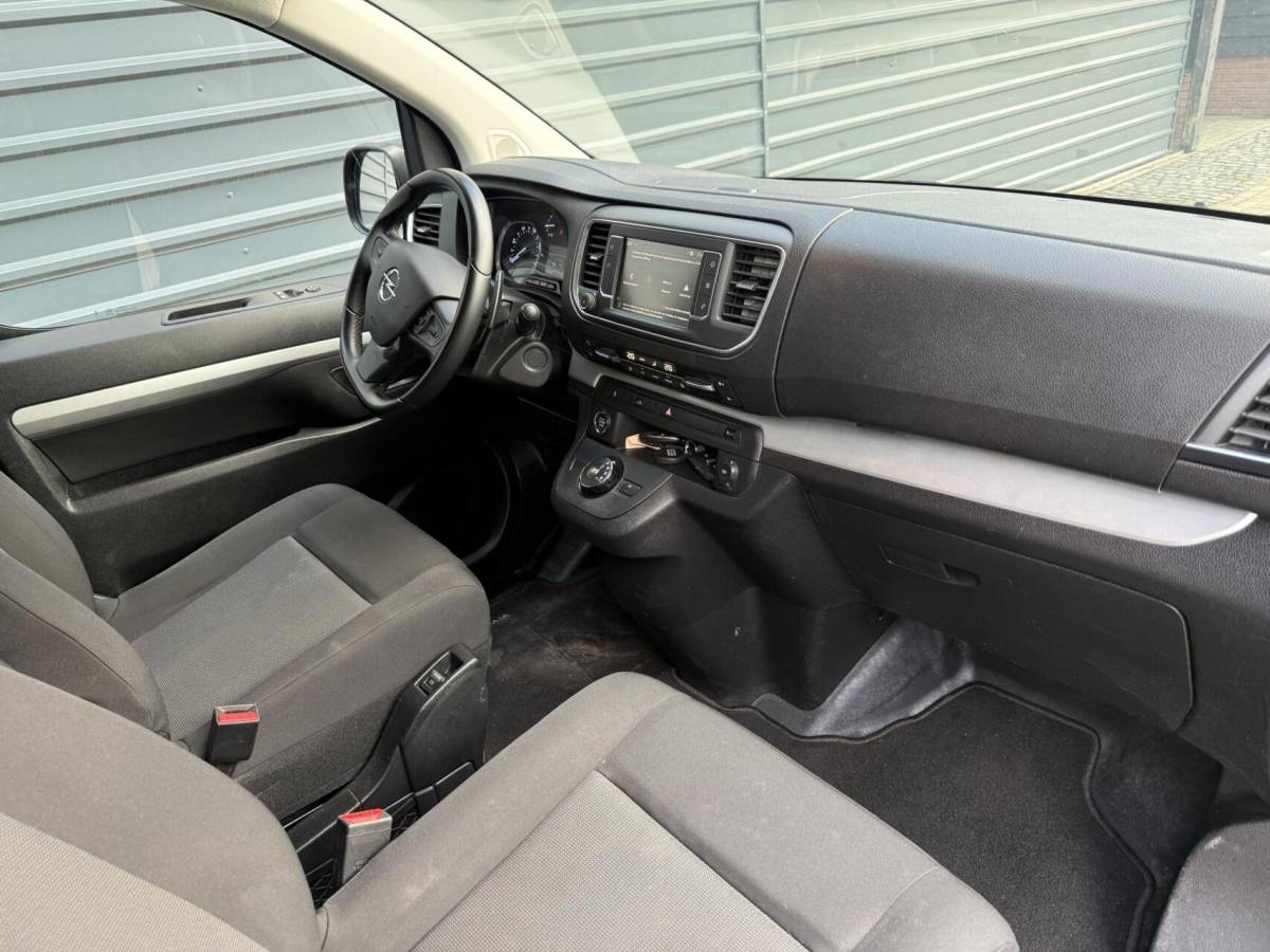 Opel Vivaro Opel Vivaro 2.0 BlueHDi 180 Automaat L3 Camera Clima PDC V+A