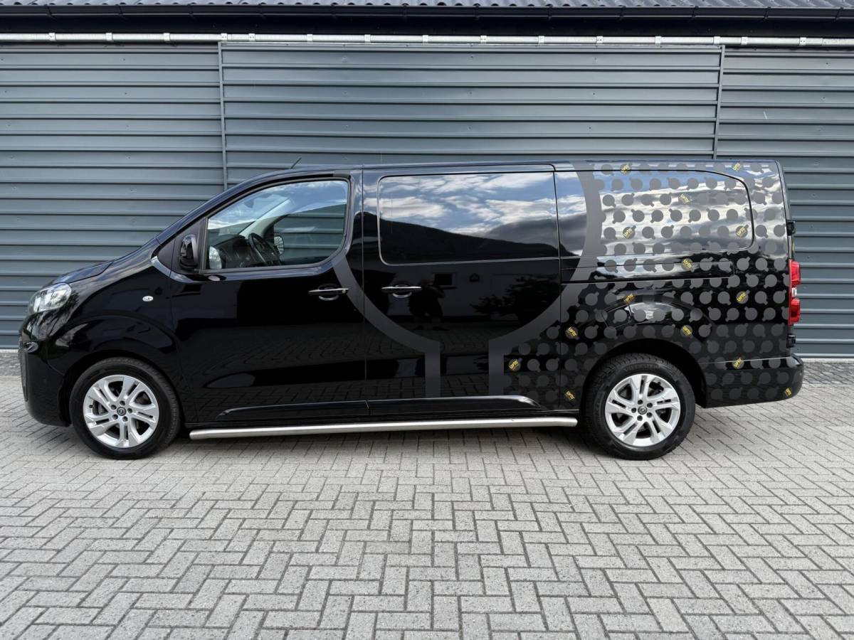 Opel Vivaro Opel Vivaro 2.0 BlueHDi 180 Automaat L3 Camera Clima PDC V+A
