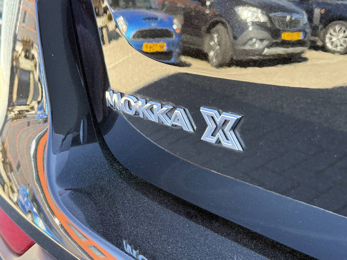 Opel Mokka X Opel Mokka X BWJ 2018 1.4 Turbo 141 PK  Innovation AUTOMAAT | TREKHAAK | CARPLAY + ANDROID | NAVI | CLIMA | CRUISE | LMV | PDC