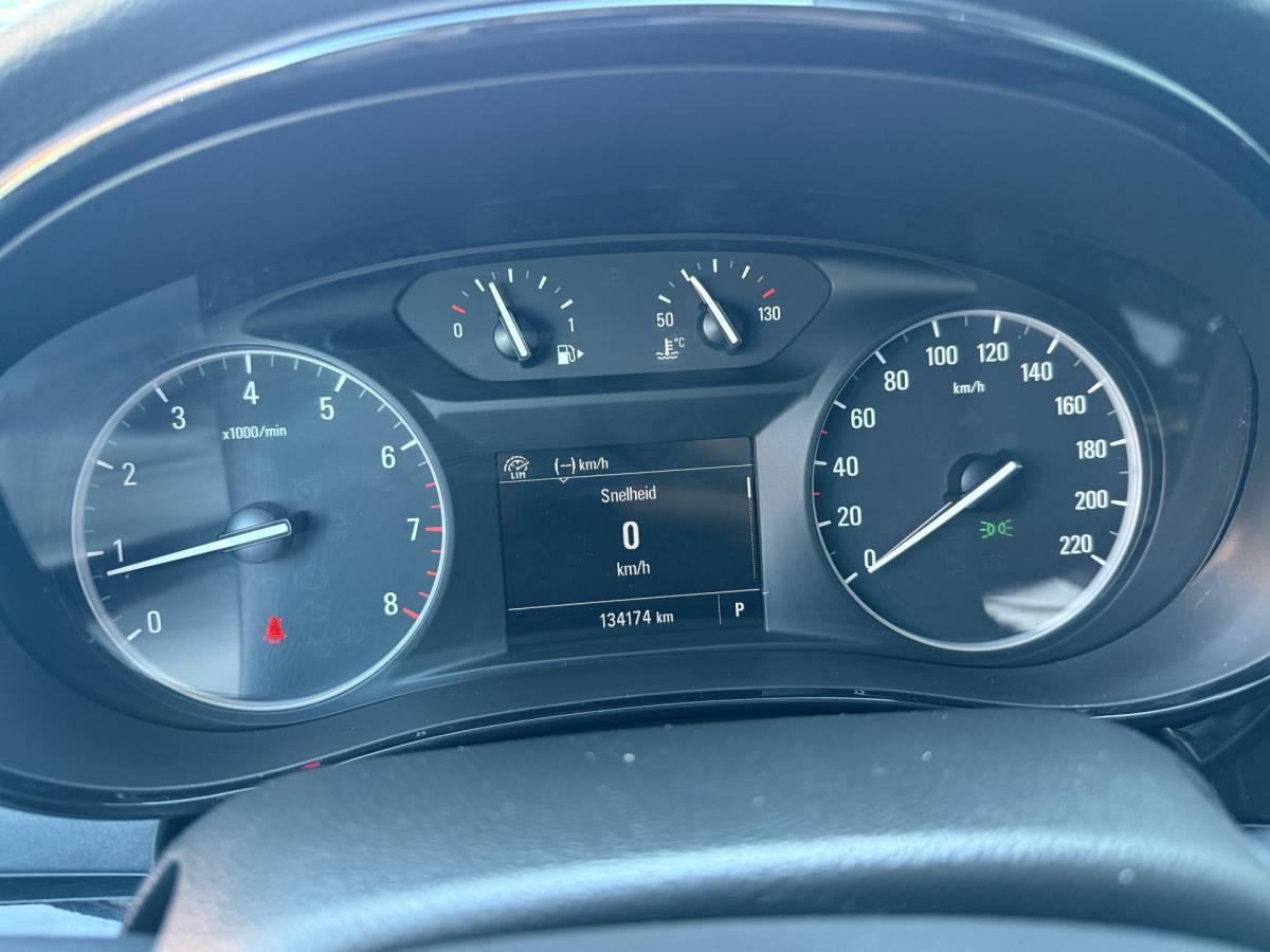 Opel Mokka X Opel Mokka X BWJ 2018 1.4 Turbo 141 PK  Innovation AUTOMAAT | TREKHAAK | CARPLAY + ANDROID | NAVI | CLIMA | CRUISE | LMV | PDC