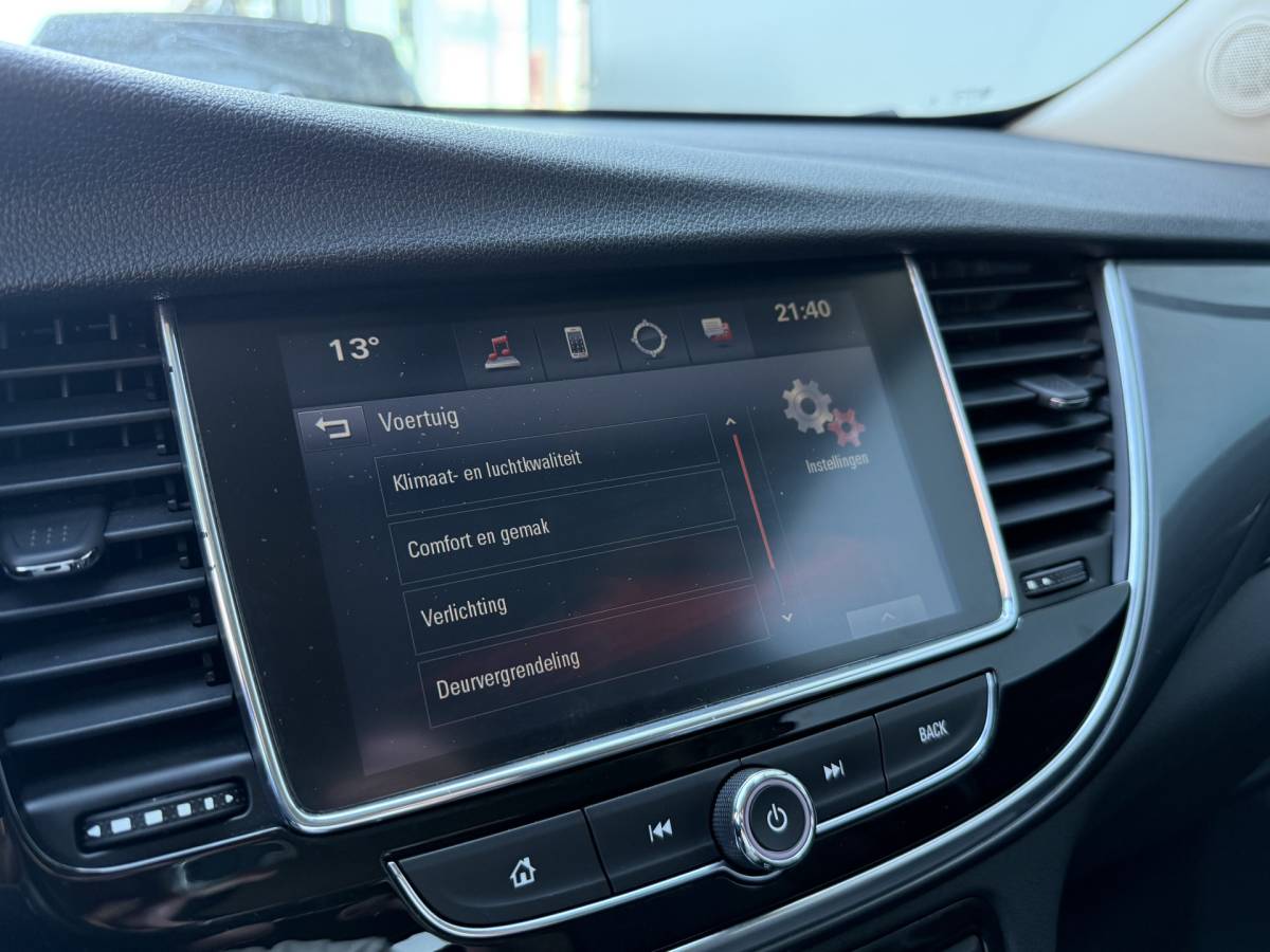 Opel Mokka X Opel Mokka X BWJ 2018 1.4 Turbo 141 PK  Innovation AUTOMAAT | TREKHAAK | CARPLAY + ANDROID | NAVI | CLIMA | CRUISE | LMV | PDC