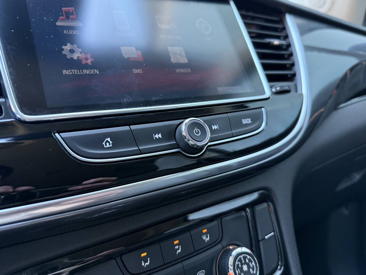 Opel Mokka X Opel Mokka X BWJ 2018 1.4 Turbo 141 PK  Innovation AUTOMAAT | TREKHAAK | CARPLAY + ANDROID | NAVI | CLIMA | CRUISE | LMV | PDC