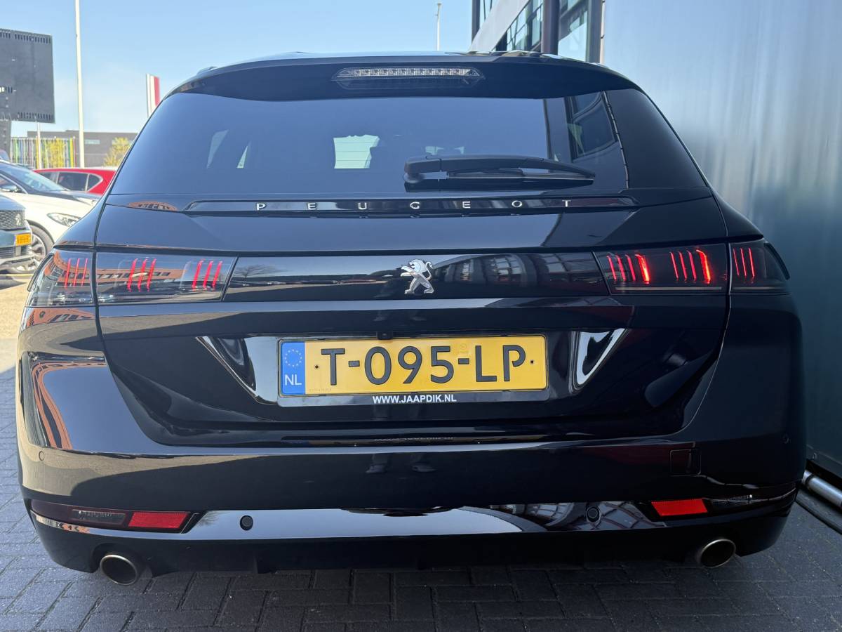 Peugeot 508 Peugeot 508 SW BWJ 2023 1.6 HYbrid GT 222 PKPack Business AUTOMAAT | FULL LED | LEDER | ELEKTR. STOELEN | ELEKTR. ACHTERKLEP | KEYLESS |  STANDKACHEL | ADAPTIVE CRUISE | STOELVERW. | 360 CAMERA | DAB + | NAVI | CLIMA | LMV