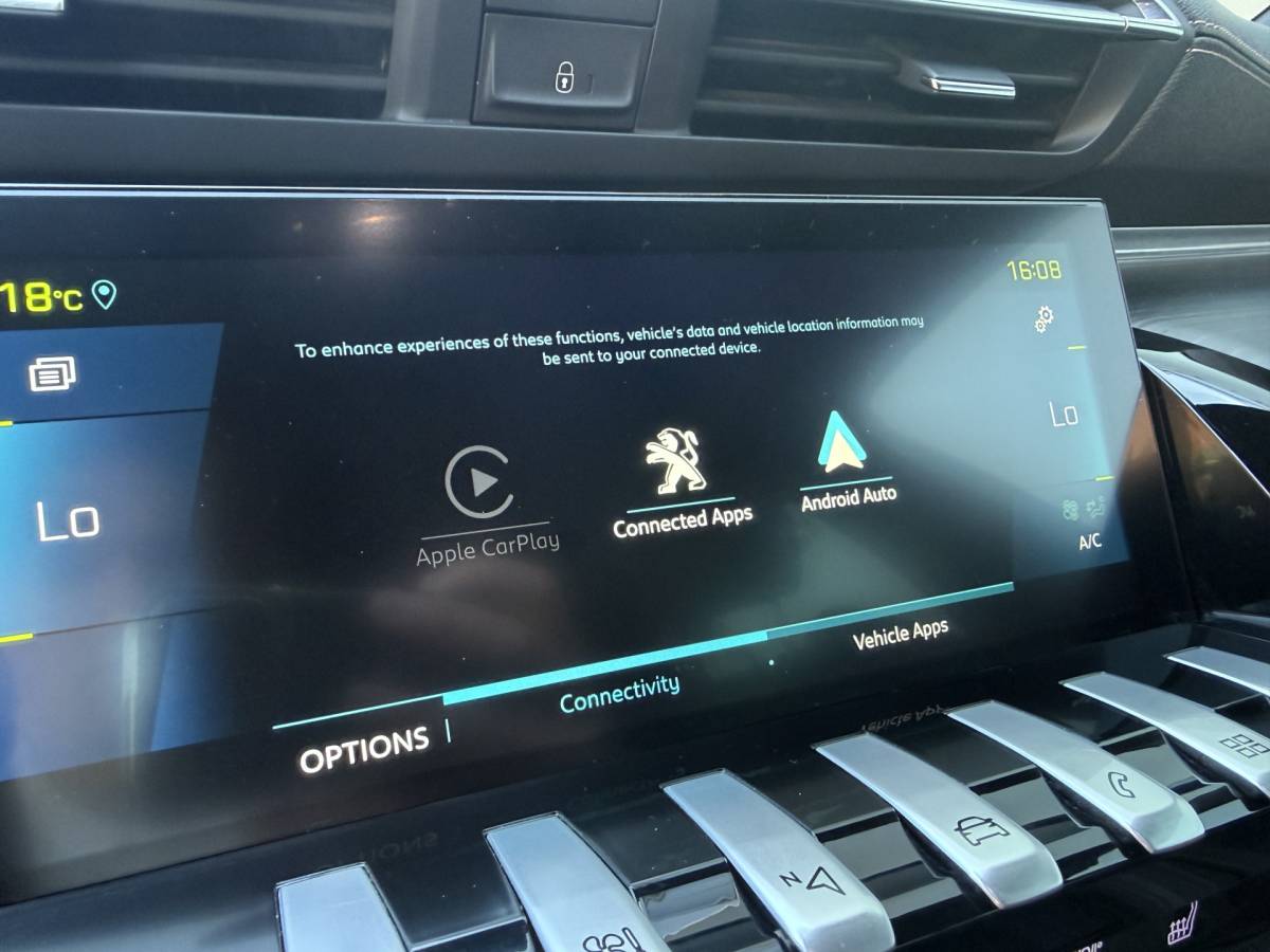 Peugeot 508 Peugeot 508 SW BWJ 2023 1.6 HYbrid GT 222 PKPack Business AUTOMAAT | FULL LED | LEDER | ELEKTR. STOELEN | ELEKTR. ACHTERKLEP | KEYLESS |  STANDKACHEL | ADAPTIVE CRUISE | STOELVERW. | 360 CAMERA | DAB + | NAVI | CLIMA | LMV