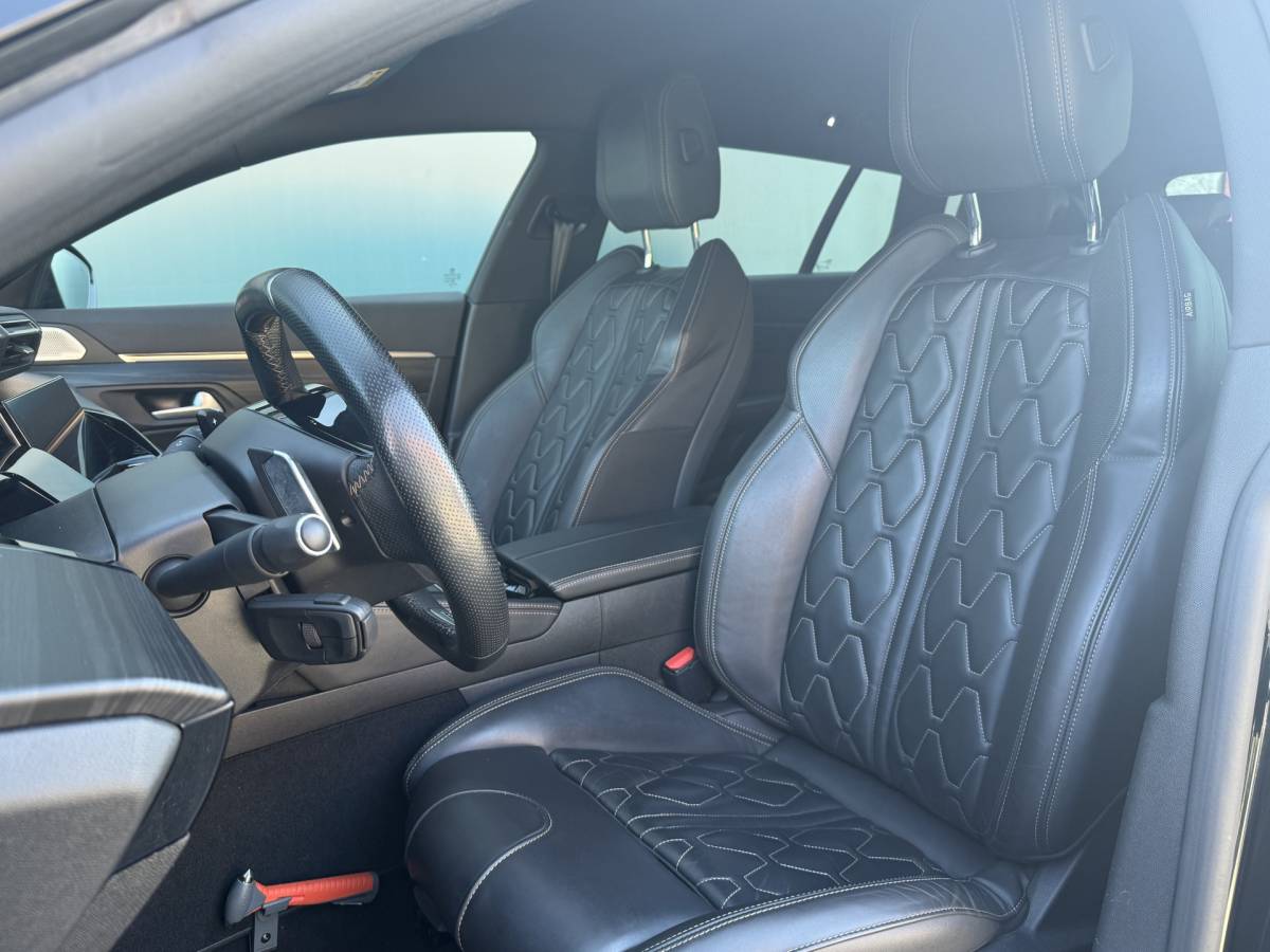 Peugeot 508 Peugeot 508 SW BWJ 2023 1.6 HYbrid GT 222 PKPack Business AUTOMAAT | FULL LED | LEDER | ELEKTR. STOELEN | ELEKTR. ACHTERKLEP | KEYLESS |  STANDKACHEL | ADAPTIVE CRUISE | STOELVERW. | 360 CAMERA | DAB + | NAVI | CLIMA | LMV