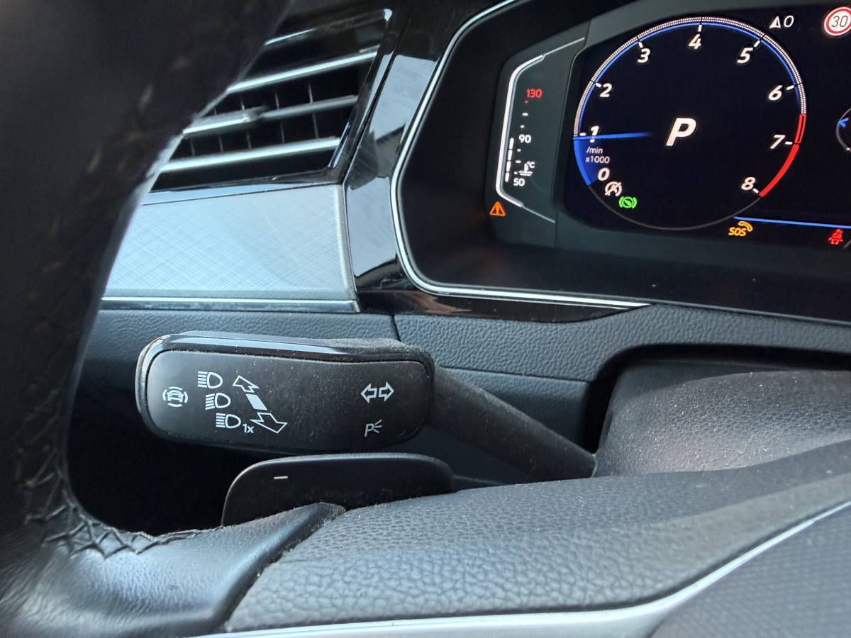Volkswagen Passat Volkswagen Passat Variant BWJ 2021 1.5 150 PK TSI Business AUTOMAAT | TREKHAAK | PANO | FULL LED | ELEKTR. ACHTERKLEP | ADAPTIVE CRUISE | STOELVERW. | CAMERA | CARPLAY + ANDROID | NAVI | CLIMA | LMV | PDC