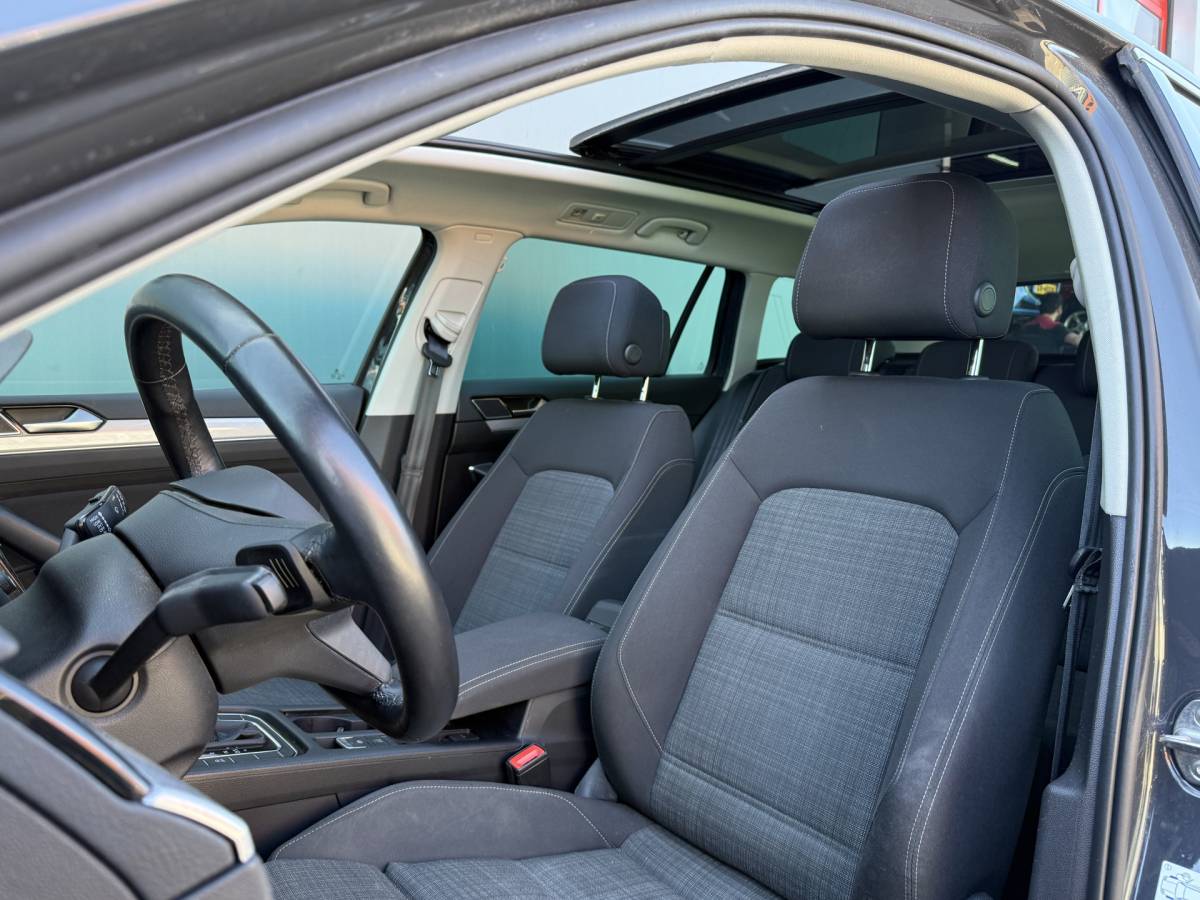 Volkswagen Passat Volkswagen Passat Variant BWJ 2021 1.5 150 PK TSI Business AUTOMAAT | TREKHAAK | PANO | FULL LED | ELEKTR. ACHTERKLEP | ADAPTIVE CRUISE | STOELVERW. | CAMERA | CARPLAY + ANDROID | NAVI | CLIMA | LMV | PDC