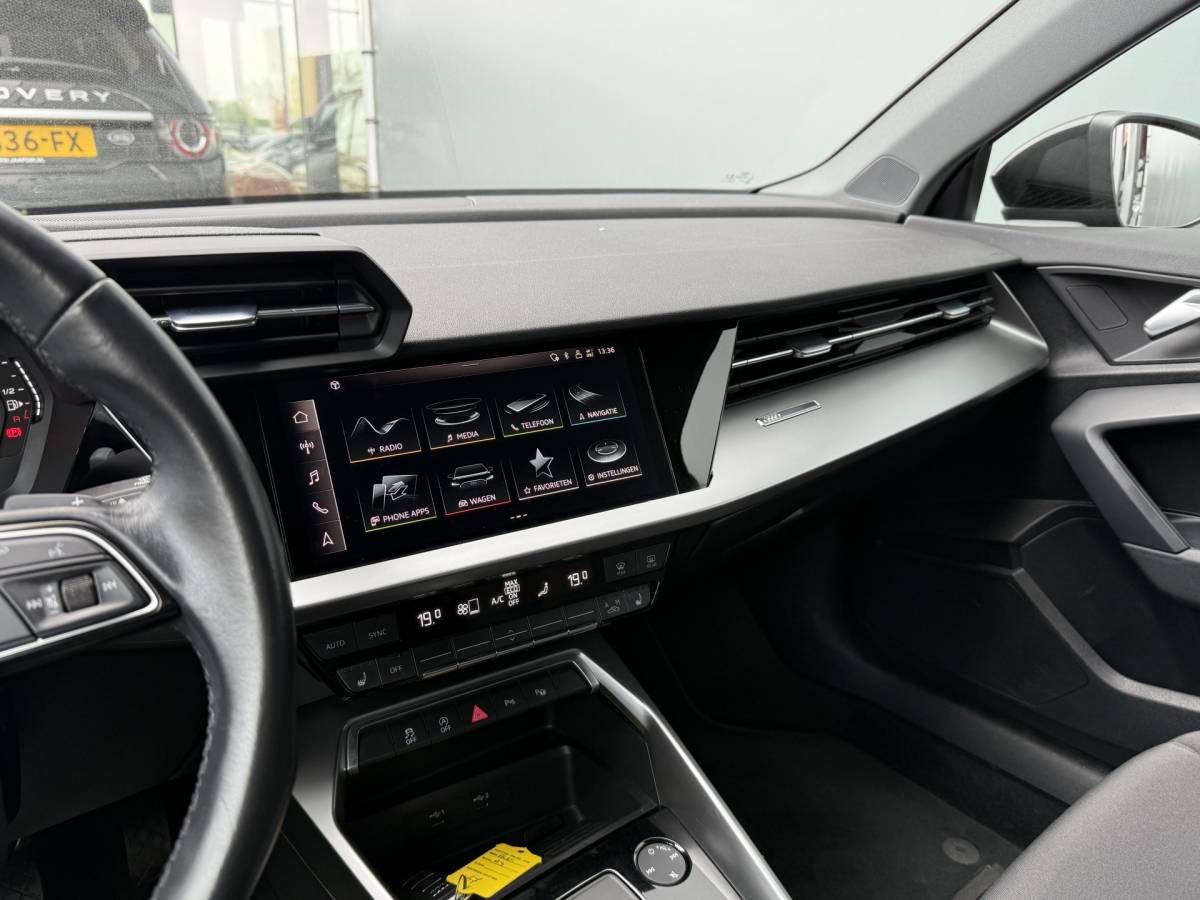 Audi A3 Audi A3 Limousine BWJ 2021 30 TFSI 111 PK  Pro Line AUTOMAAT | FULL LED | STOELVERW. | DAB+ | CAMERA | CARPLAY + ANDROID | NAVI | CLIMA | CRUISE | LMV | PDC