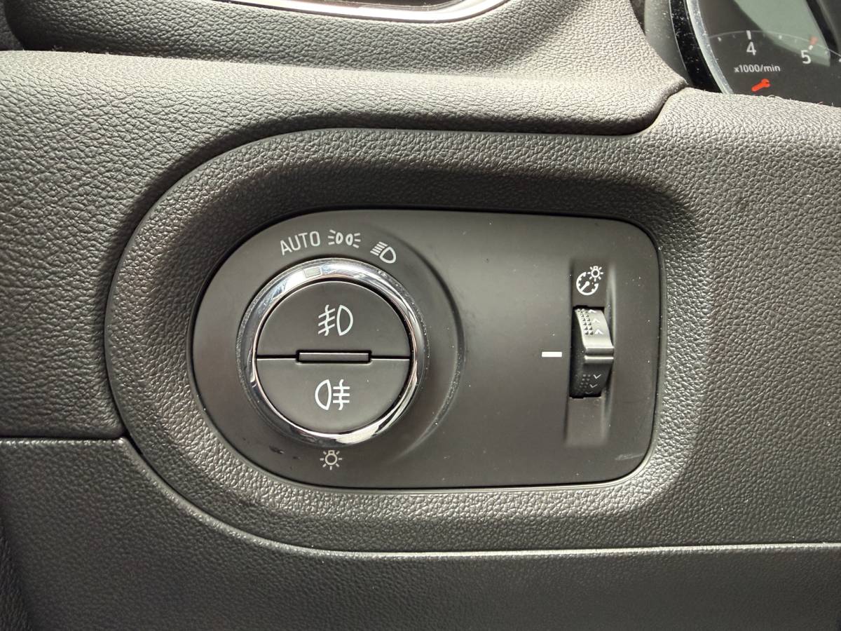 Opel Grandland X Opel Grandland X BWJ 2021 1.2 Turbo 131 PK  Business Elegance PANO | CAMERA | DAB | DODE HOEK | CARPLAY+ ANDROID | NAVI | CLIMA | CRUISE | LMV | PDC