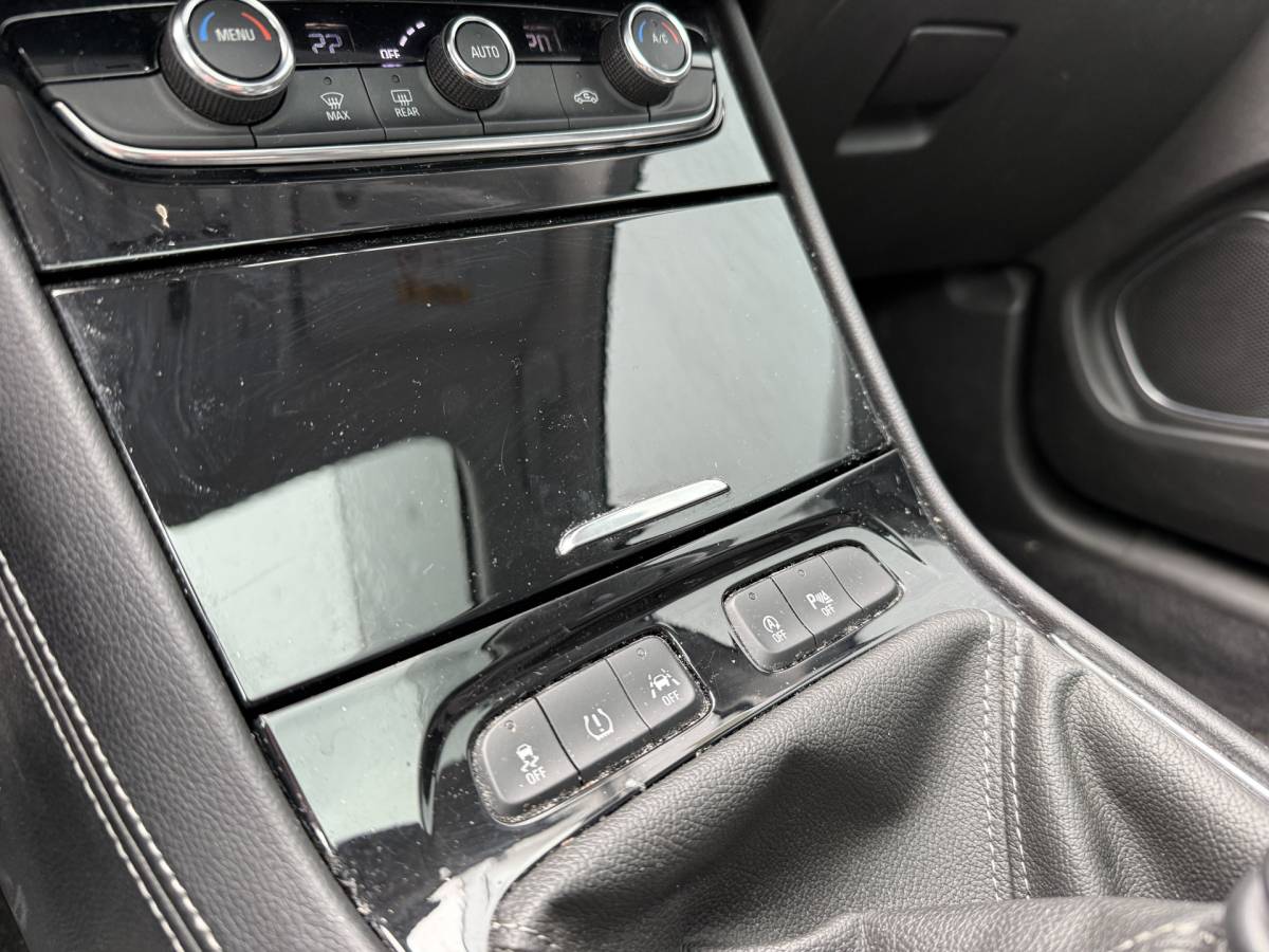 Opel Grandland X Opel Grandland X BWJ 2021 1.2 Turbo 131 PK  Business Elegance PANO | CAMERA | DAB | DODE HOEK | CARPLAY+ ANDROID | NAVI | CLIMA | CRUISE | LMV | PDC
