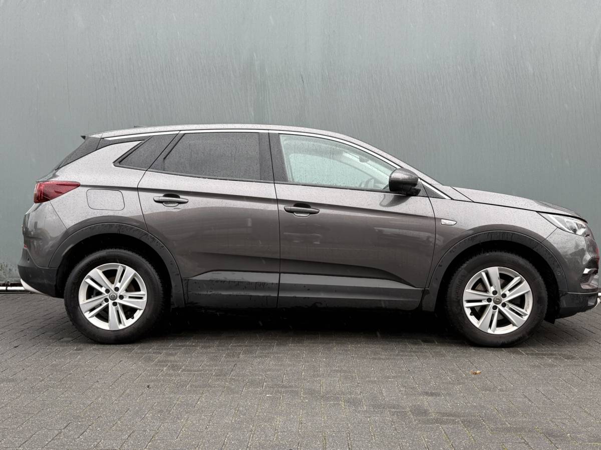 Opel Grandland X Opel Grandland X BWJ 2021 1.2 Turbo 131 PK  Business Elegance PANO | CAMERA | DAB | DODE HOEK | CARPLAY+ ANDROID | NAVI | CLIMA | CRUISE | LMV | PDC