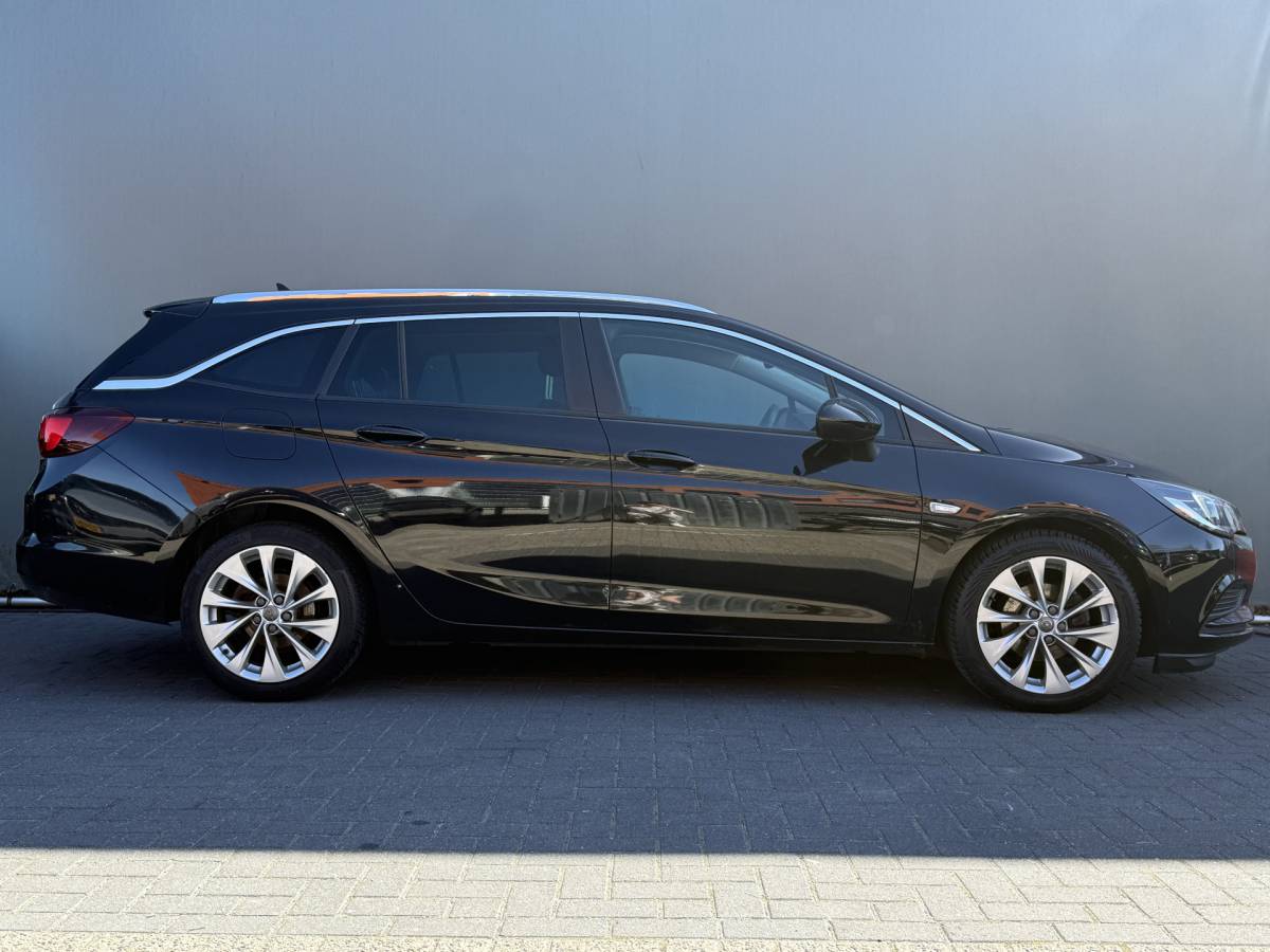 Opel Astra Opel Astra Sports Tourer BWJ 2018 1.6 CDTI 111 PK  Business+ STOELVERW. | STUURVERW. | CAMERA | NAVI | CLIMA | CRUISE | CARPLAY + ANDROID | LMV | PDC