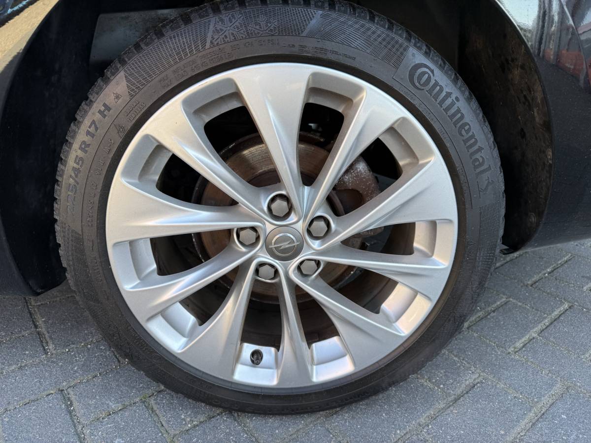Opel Astra Opel Astra Sports Tourer BWJ 2018 1.6 CDTI 111 PK  Business+ STOELVERW. | STUURVERW. | CAMERA | NAVI | CLIMA | CRUISE | CARPLAY + ANDROID | LMV | PDC