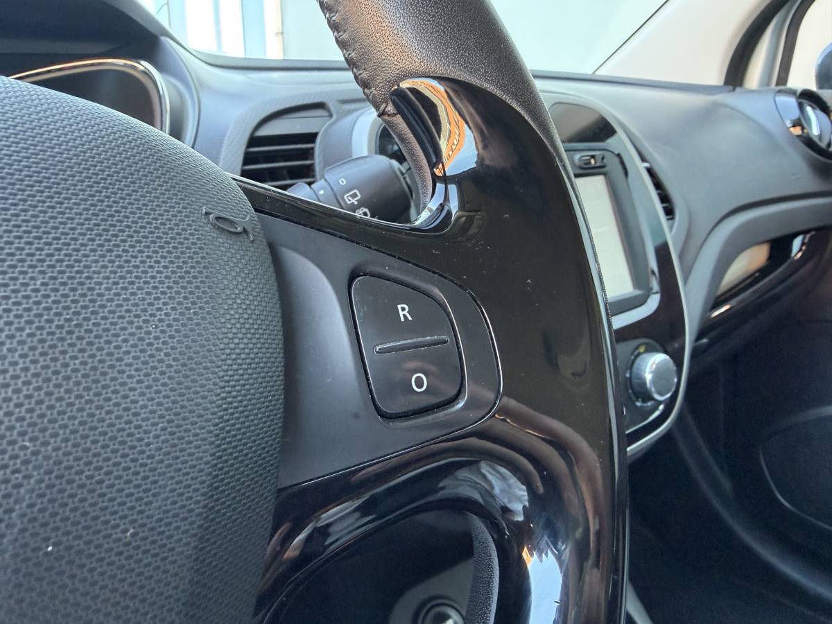 Renault Captur Renault Captur BWJ 2015 1.5 90 PK  dCi Expression STOELVERW. | KEYLESS | NAVI | CLIMA | CRUISE | LMV